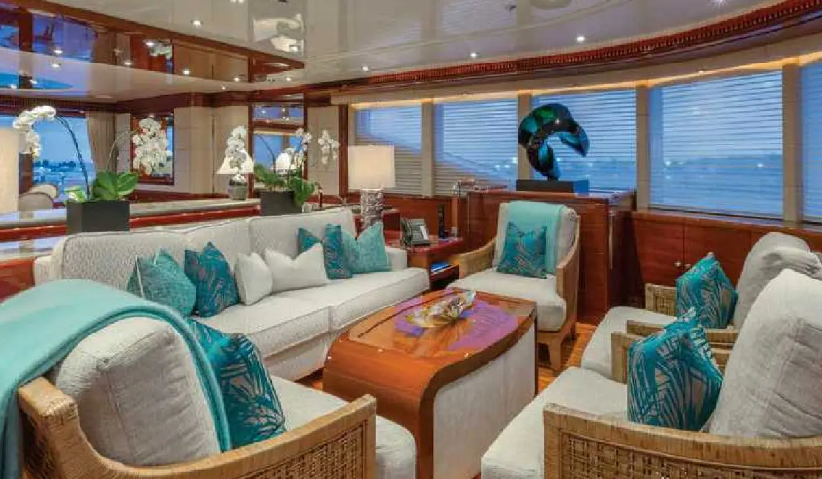 Feadship - Podium - Luxury Yacht Rentals Near me - Used Luxury Yachts Near me - Exclusive Concierge Club.webp